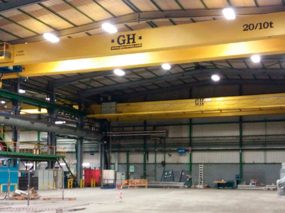 Customer: Gestamp | Place of installation: Almussafes, España | Capacity: 20/10t | Span: 29000mm